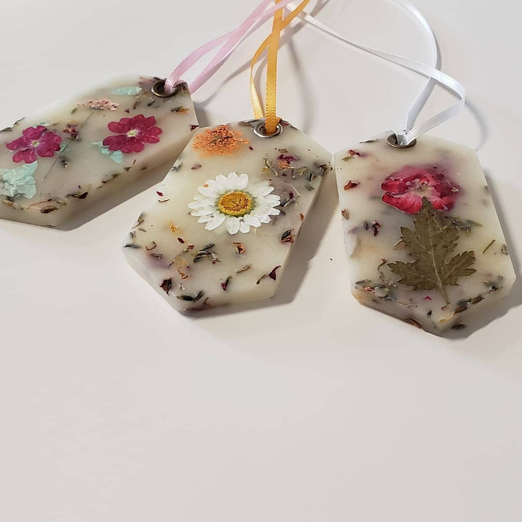 The North Bee Mini Beeswax Potpourri Scented Bar