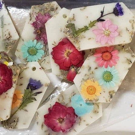 The North Bee Mini Beeswax Potpourri Scented Bar