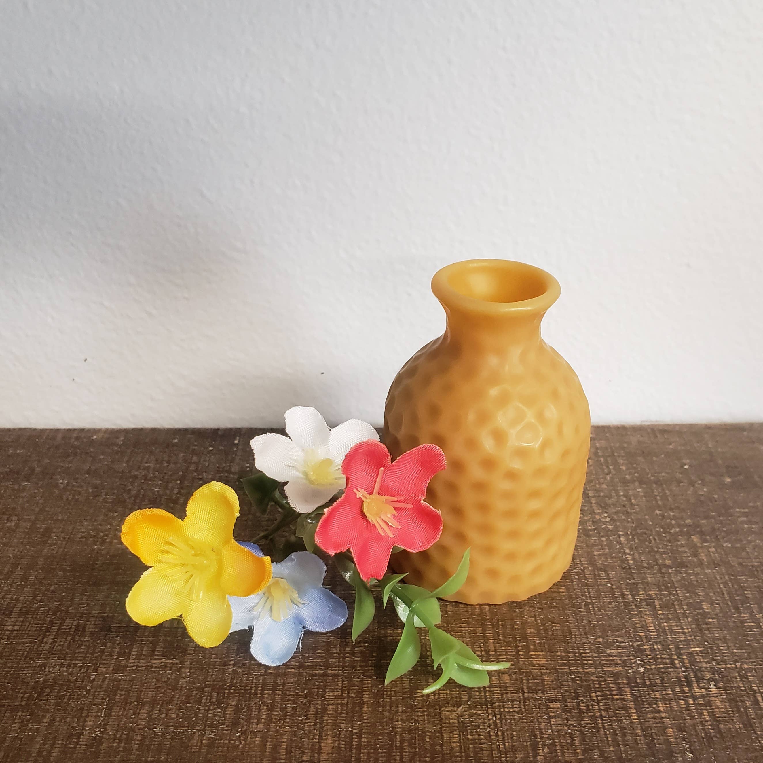 The North Bee Beeswax Bud Vase